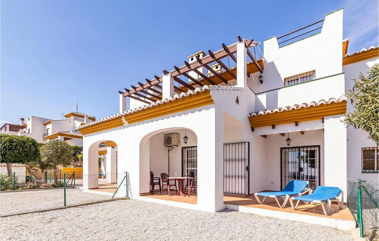 1 Bedroom Pet Friendly Apartment In Alcaucin
