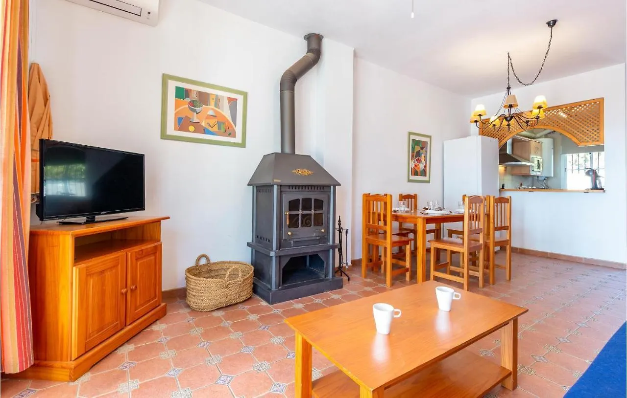 1 Bedroom Pet Friendly Apartment In 阿尔考茨因 西班牙